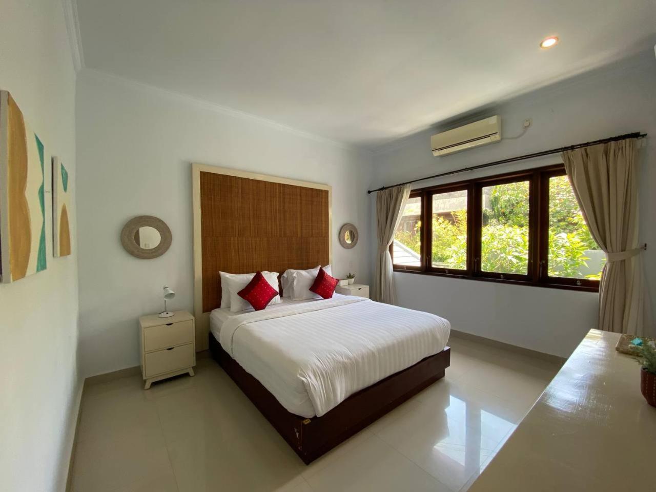 Villa Mayu Dedaries Seminyak  Exterior photo