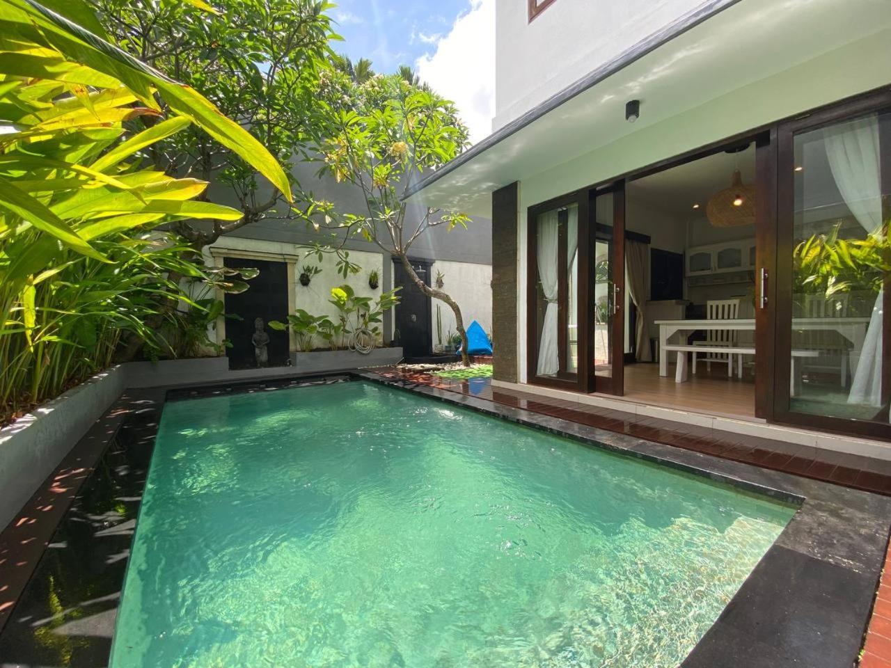 Villa Mayu Dedaries Seminyak  Exterior photo