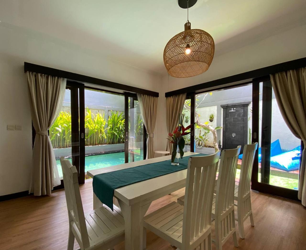 Villa Mayu Dedaries Seminyak  Exterior photo