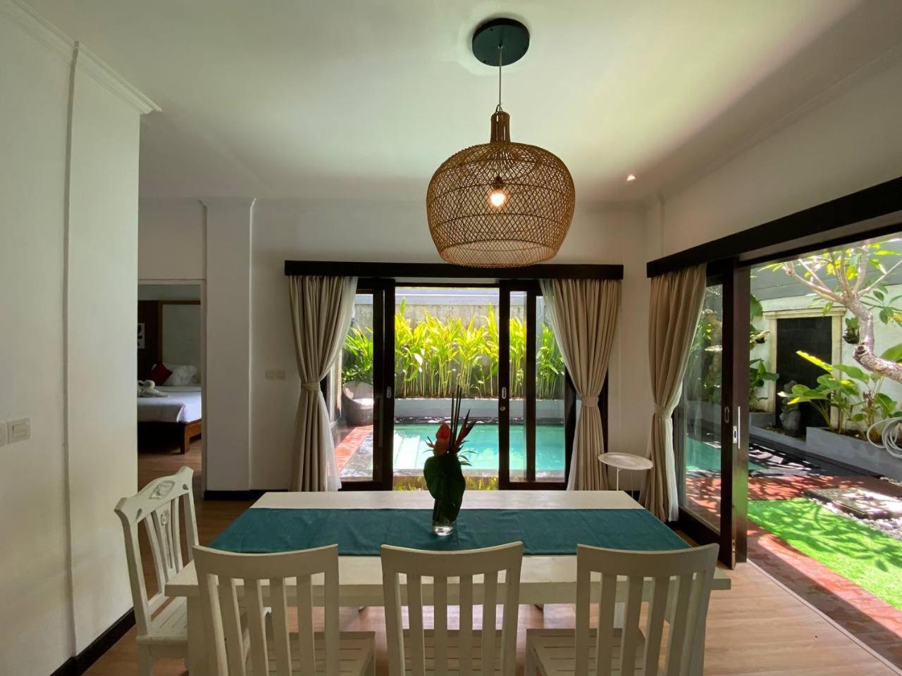 Villa Mayu Dedaries Seminyak  Exterior photo
